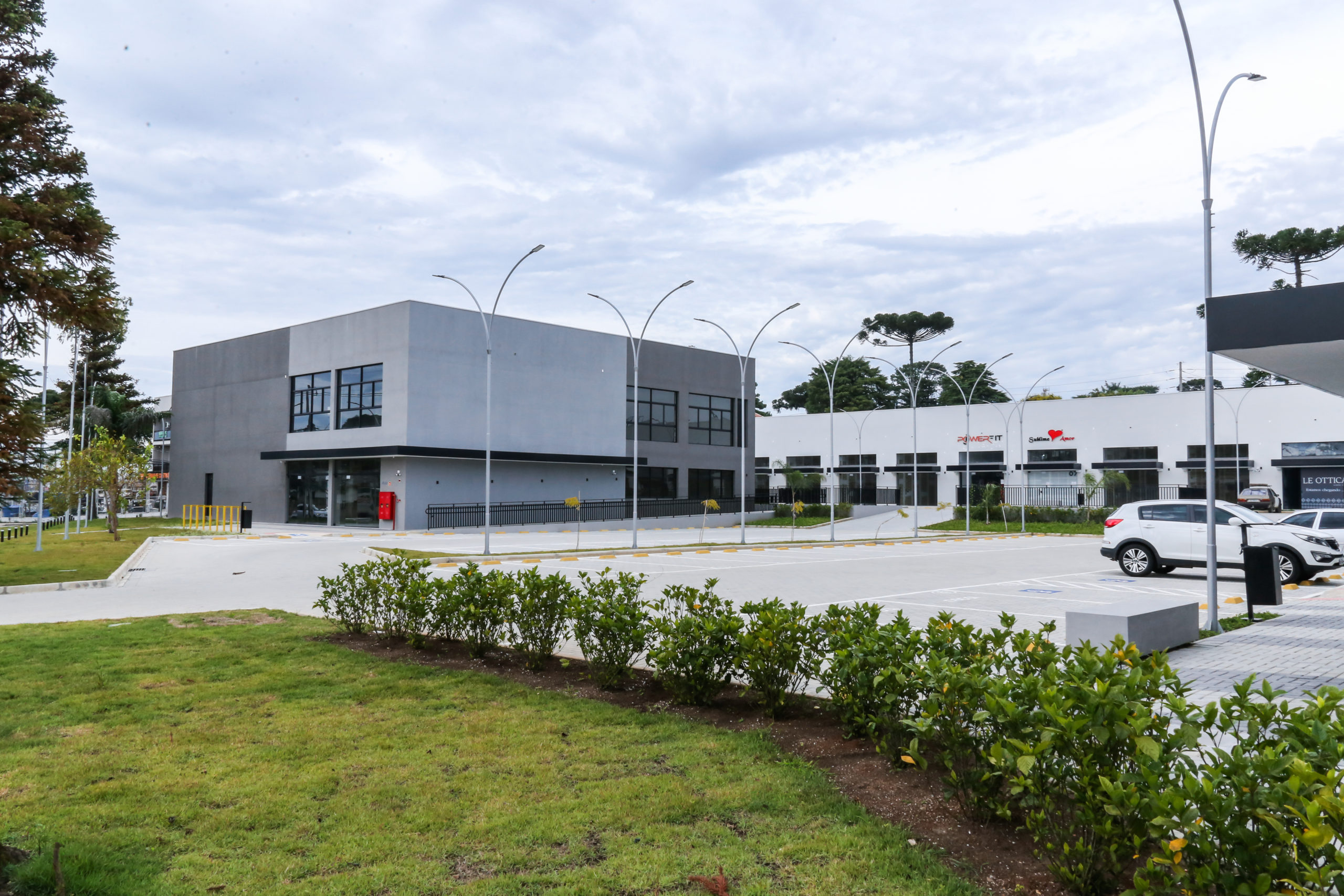 Invescon inicia operação do Express Mall Salgado Filho e aponta empreendimento como referência para o segmento no Brasil