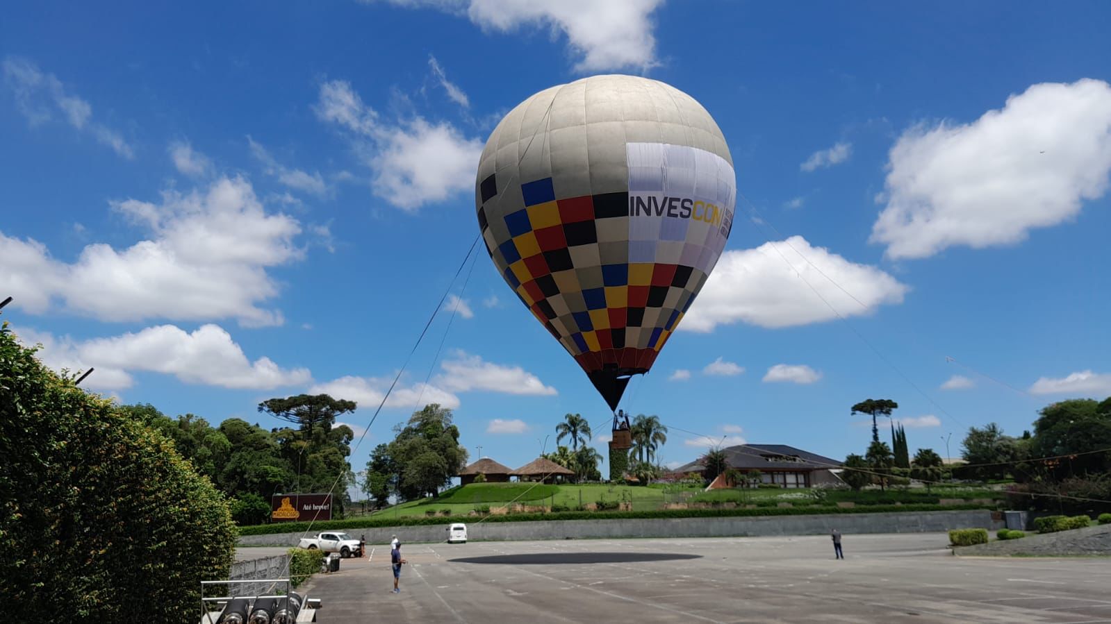 Balão levanta vôo em Curitiba